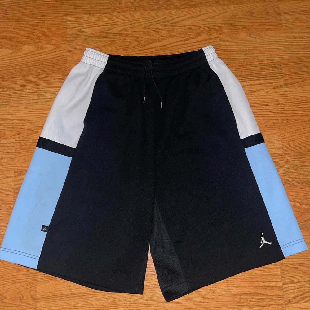 Rare Nike Air Jordan Bankroll Basketball Shorts Black White Blue Men’s XL